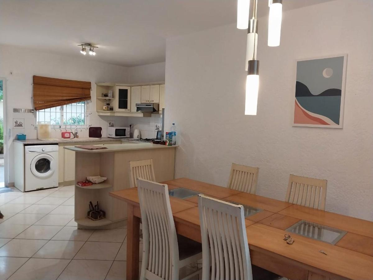 Flic En Flac, Les Orchidees, 3 Bedroom Ground Floor Apartment, Flic en Flac Exterior foto